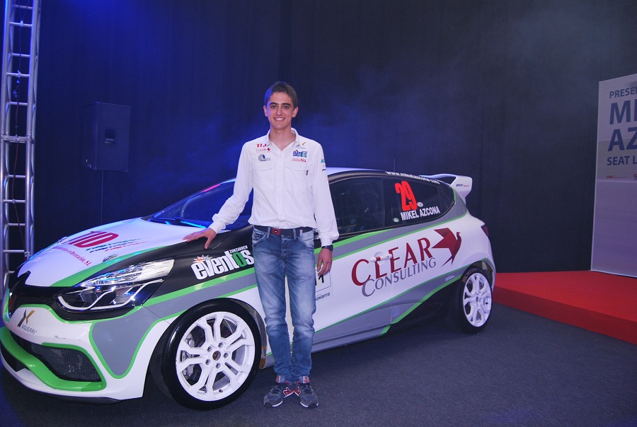 El piloto Mikel Azkona presenta su proyecto para la temporada 2015